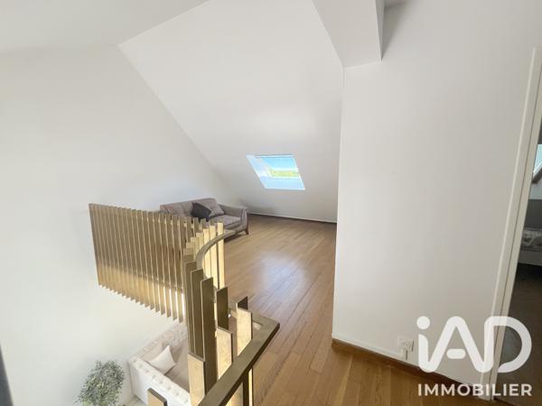Maison à vendre 9 pièces 250 m² Sainte-Geneviève-des-Bois