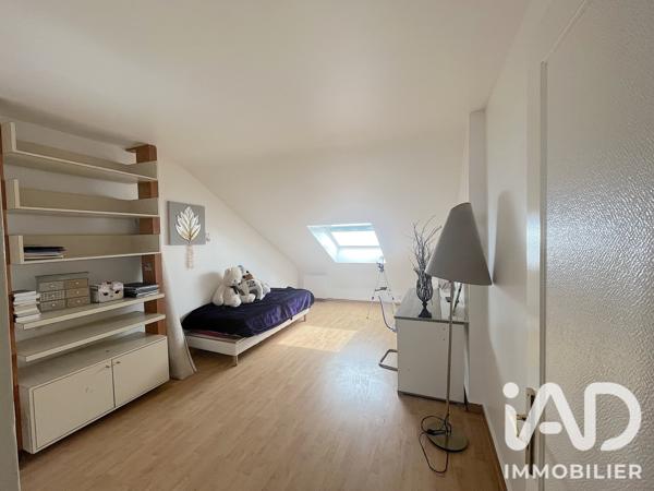 Maison à vendre 9 pièces 250 m² Sainte-Geneviève-des-Bois