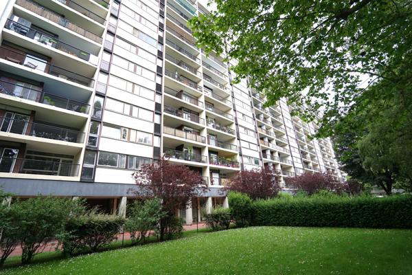 LILLE PARC SAINT-MAUR APPARTEMENT T4