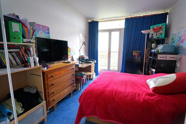 LILLE PARC SAINT-MAUR APPARTEMENT T4