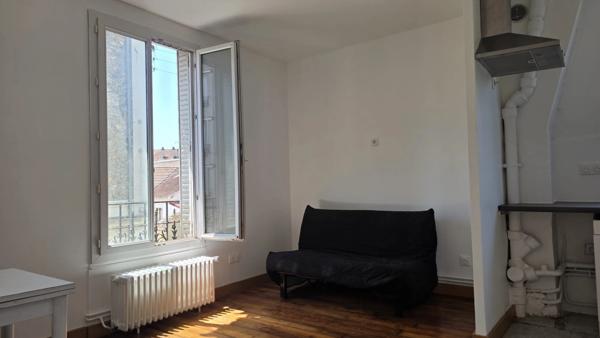 VILLENEUVE SAINT GEORGES - Appartement de 3 pièces lumineux