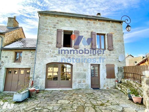 A VENDRE CHARMANTE MAISON EN PIERRE RENOVEE A ALBARET SAINTE MARIE