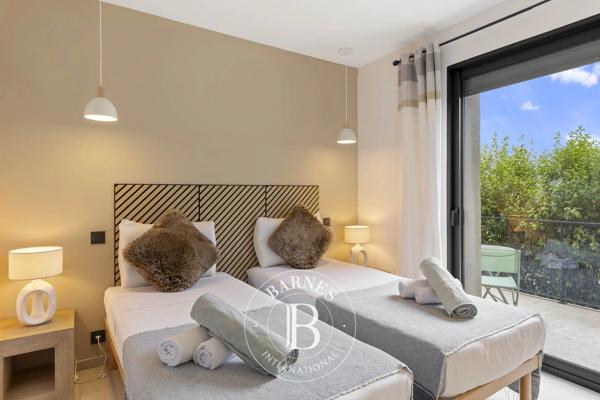 Sainte-Lucie-de-Porto-Vecchio, Villa 4 Chambres -  215 m² à vendre