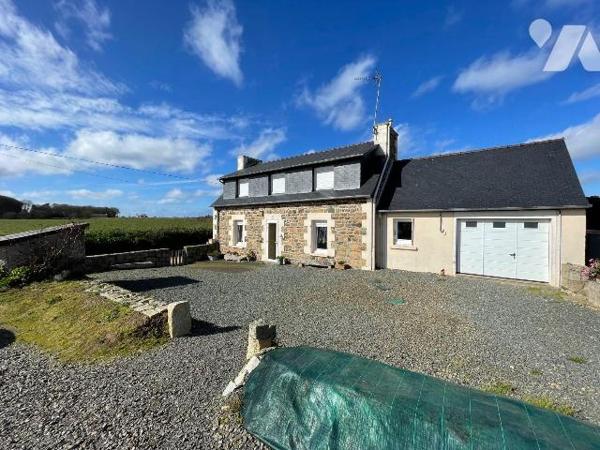 Maison à Vendre à Penvénan (22710) en Côtes-d'Armor (22)
Au calme de la campagne, longère avec...