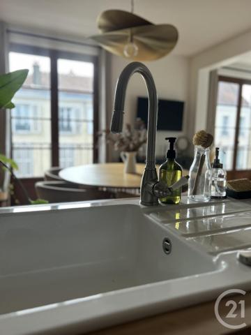 Appartement à vendre  3 pièces - 57,47 m2 FONTAINEBLEAU - 77