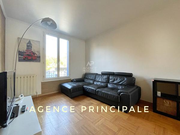 ARGENTEUIL - Mairie - maison 2 chambres et bureau , proche gare €265 000 ** - Référence 4517