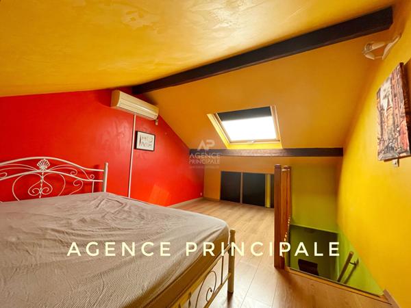ARGENTEUIL - Mairie - maison 2 chambres et bureau , proche gare €265 000 ** - Référence 4517
