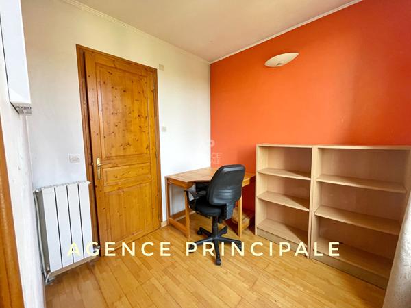 ARGENTEUIL - Mairie - maison 2 chambres et bureau , proche gare €265 000 ** - Référence 4517