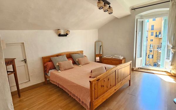 Appartement à vendre    2 pièces • 39,62 m2 Bastia