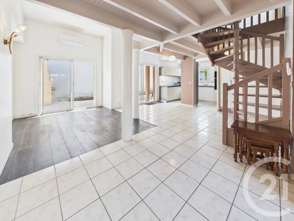 Maison à vendre  3 pièces - 89,35 m 2   PESSAC  - 33