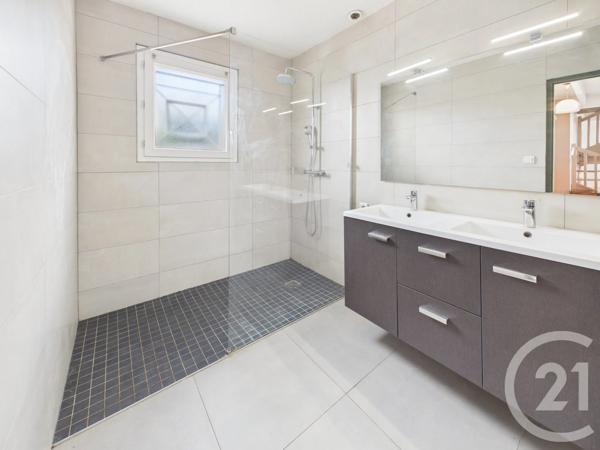 Maison à vendre  3 pièces - 89,35 m 2   PESSAC  - 33