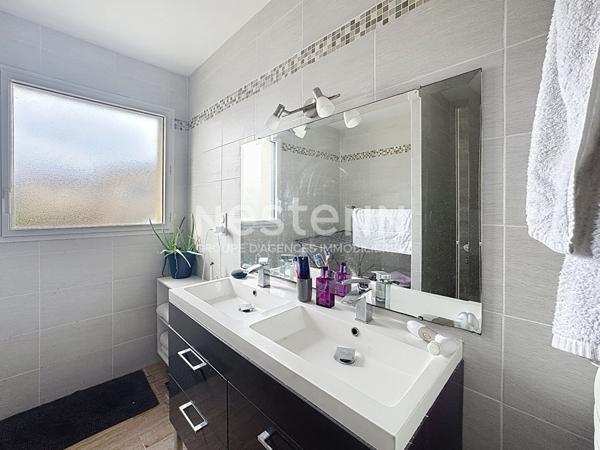 BREST LAMBEZELLEC Maison Brest 6 pièce(s) 128 m2