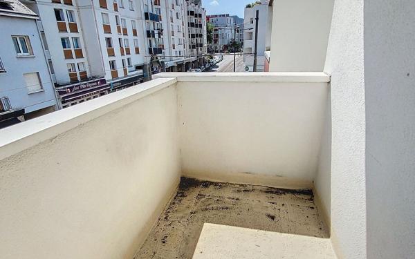 Appartement à louer    1 pièce •  Joué-lès-Tours