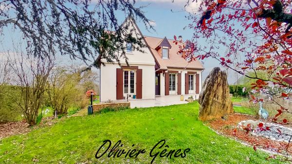 La Milesse (72650) LA MILESSE - Maison individuelle -7 pièces - 157 m² - 5 chambres - Bureau - Sous-sol - terrain de 4300 m².