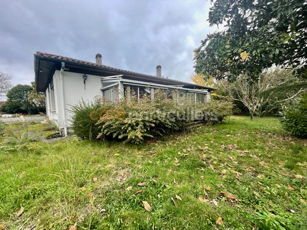 Vente Maison157 m² - 5 Pièces - CARBON BLANC (33560)