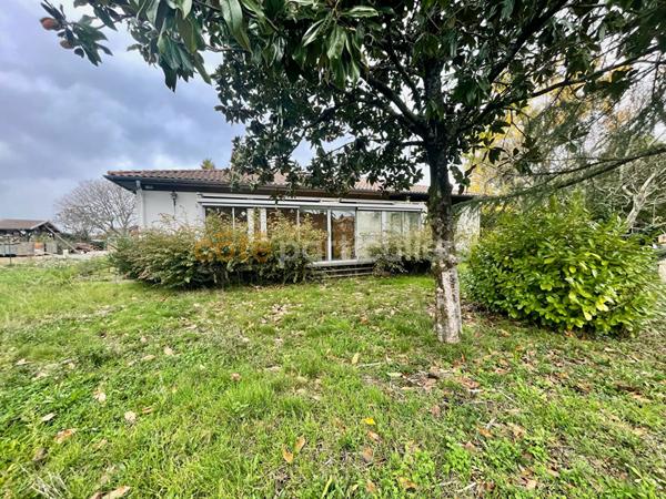 Vente Maison157 m² - 5 Pièces - CARBON BLANC (33560)