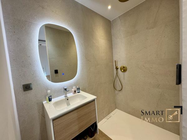 VILLA DE PLAIN PIEDS - CAGNES SUR MER