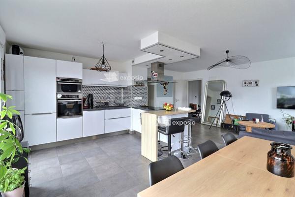 ATTIQUE de 2016 A FEGERSHEIM AVEC TERRASSE DE 25M2 3 CHAMBRES