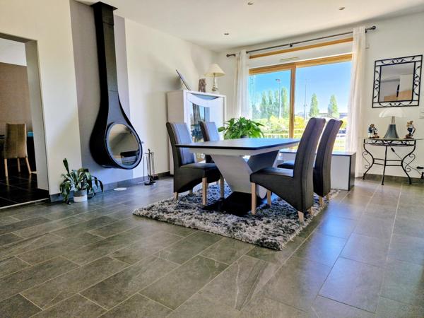 Maison à LONGUE-JUMELLES, 49160 - 7 pièces 149m²