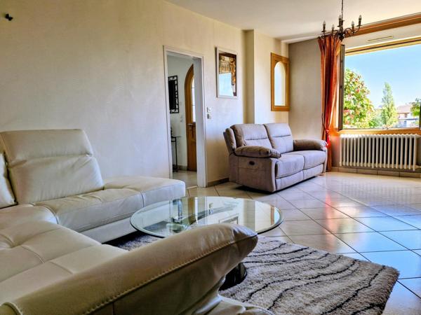 Maison à LONGUE-JUMELLES, 49160 - 7 pièces 149m²