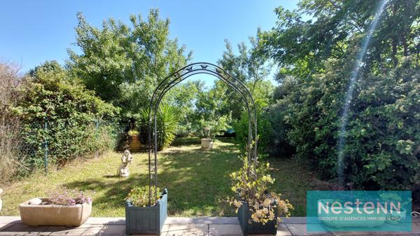 Appartement ISTRES, rez-de-jardin, T3 de 61.09m², spécial investisseur, terrasse, jardin et garage