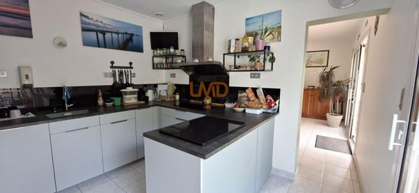 maison 140m2, pool housse garage piscine