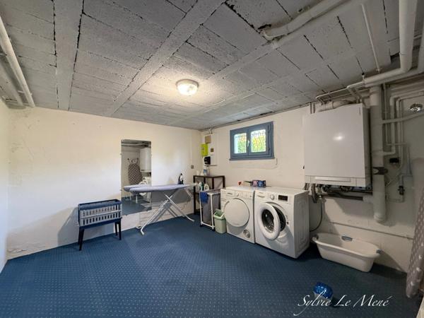 À vendre – Maison familiale lumineuse de 245 m² sur terrain clos de 1000 m², dans quartier résidentiel prisé de PONTIVY