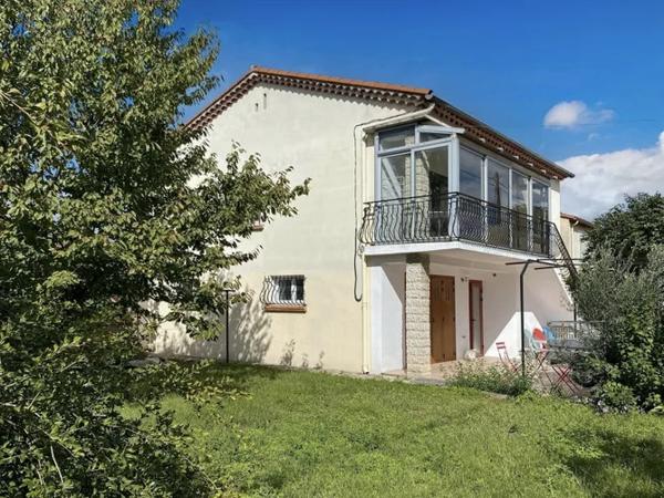Maison 6 pièces - 109 m² Exclusivité efficity