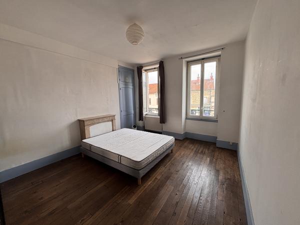 Appartement
                                                                                                                                                                                                                                                                                                                        2 pièce(s)                                                                                                                                                                                                          1 chambre(s)                                                                                                                                                                                                          36  m²