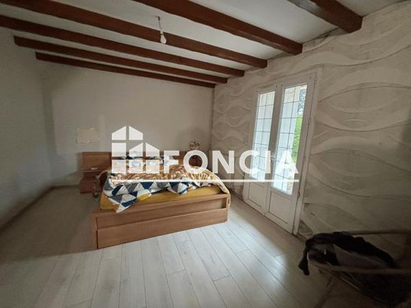 À vendre Maison 6 pièces 134 m² - Gensac-la-pallue 16130