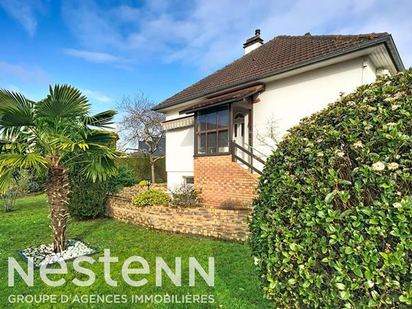 Maison de plain-pied avec sous-sol complet