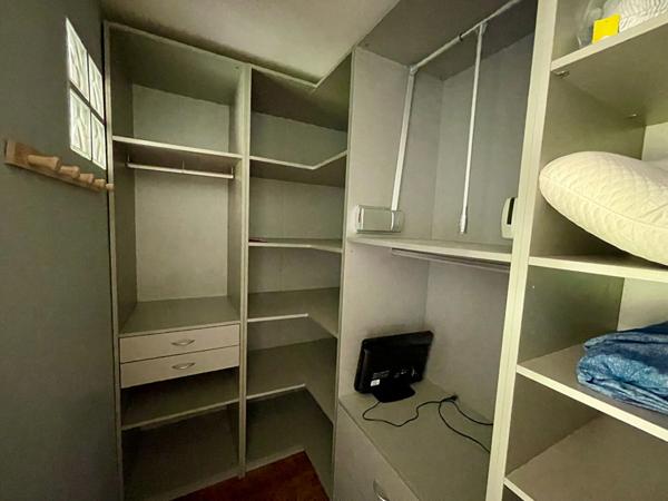 A vendre Maison Saint Pierre Du Mont 4 chambres garage double patio