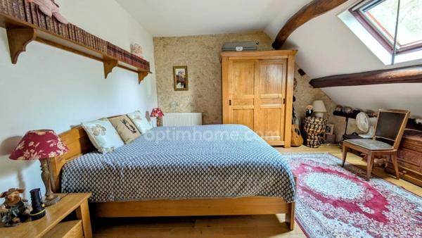 Propriete deux longères à l'orée de la foret