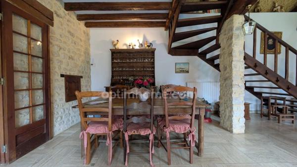 Propriete deux longères à l'orée de la foret