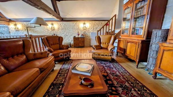 Propriete deux longères à l'orée de la foret