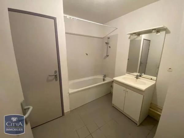 Appartement à louer 2 pièces 40m² Beaune (21200)