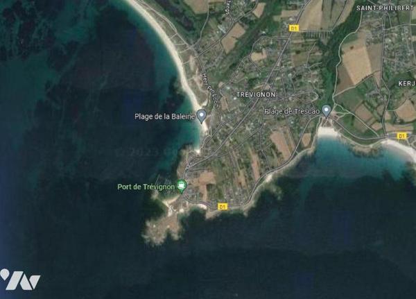 A Trégunc (Finistère Sud), pointe de Trévignon: 

Terrain à bâtir d'une surface de 724m2, via...