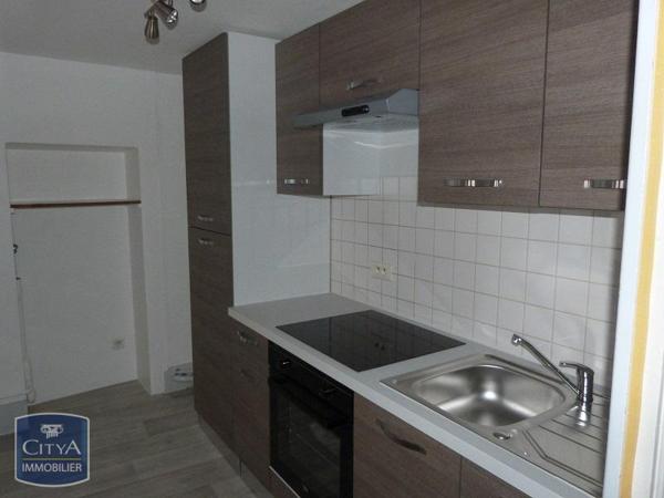 Appartement à louer 2 pièces 57.42m² Riom (63200)