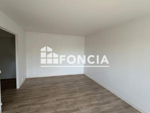 Location Appartement 2 pièces 50 m² - 81 RUE DES ORANGERS Bordeaux Cauderan 33200