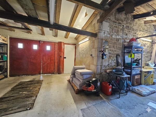 Maison en pierre à vendre 16440 Sireuil