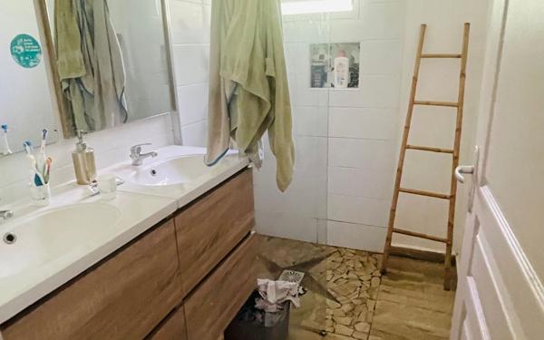 Maison à vendre    5 pièces •  Saint-Claude