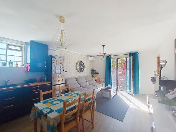 À vendre : Appartement 3 pièces à La Seyne sur Mer de 57.35 m2 avec balcon et garage
