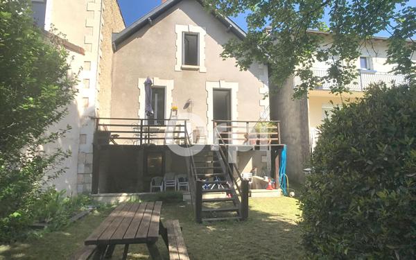 Maison à vendre    5 pièces •  Boulazac