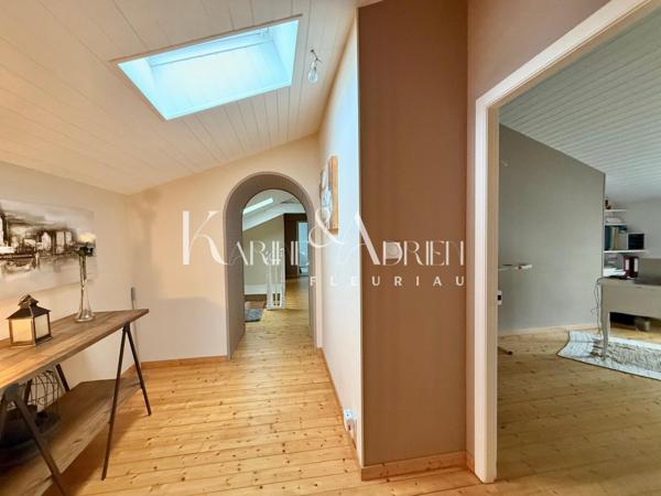 Charme et prestations confortables pour cette propriété en pierre