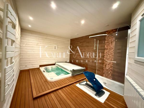 Charme et prestations confortables pour cette propriété en pierre