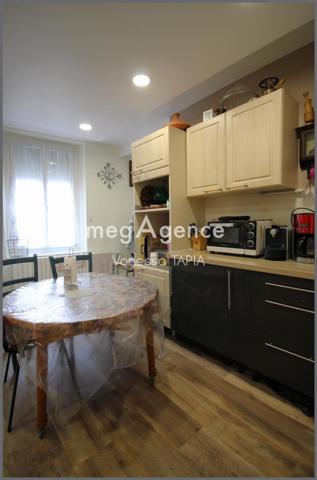 Maison à ROMILLY-SUR-SEINE, 10100 - 6 pièces 159m²