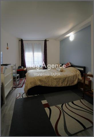 Maison à ROMILLY-SUR-SEINE, 10100 - 6 pièces 159m²