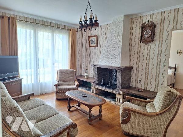 Maison 93m², Aubigny-Sur-Nère