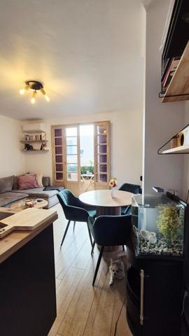 CHARMANT T2 ENTIÈREMENT RÉNOVÉ