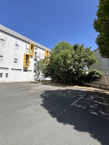 Parking à vendre 27 000 € La Rochelle 13 m² DPE